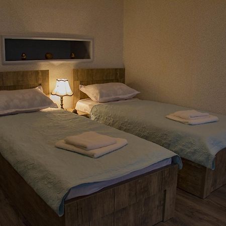 Guest House Ketrin Tbilissi Extérieur photo