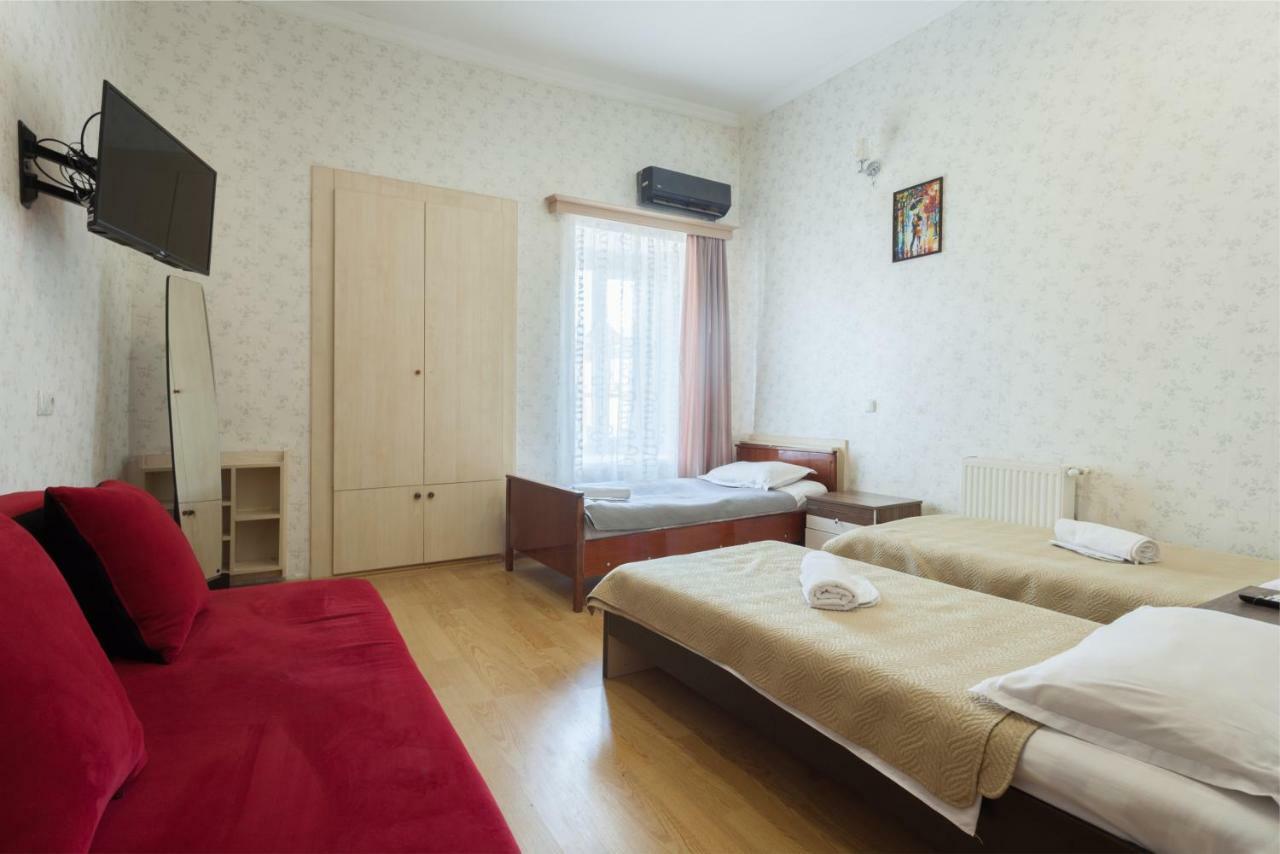 Guest House Ketrin Tbilissi Extérieur photo